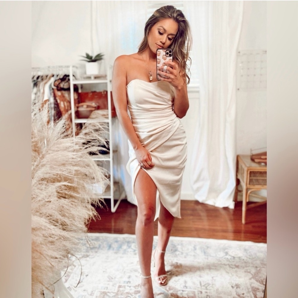 NWT Do + Be cream satin strapless dress